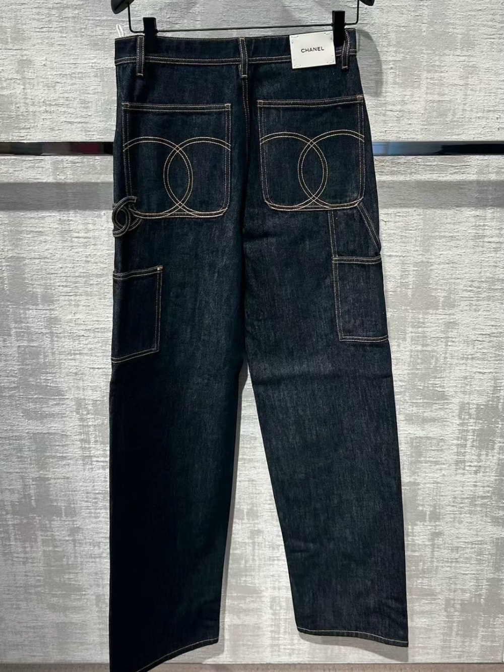 Chanel 26b Blazy Dark Blue Denim large CC Logo Cargo Jeans Size 36
